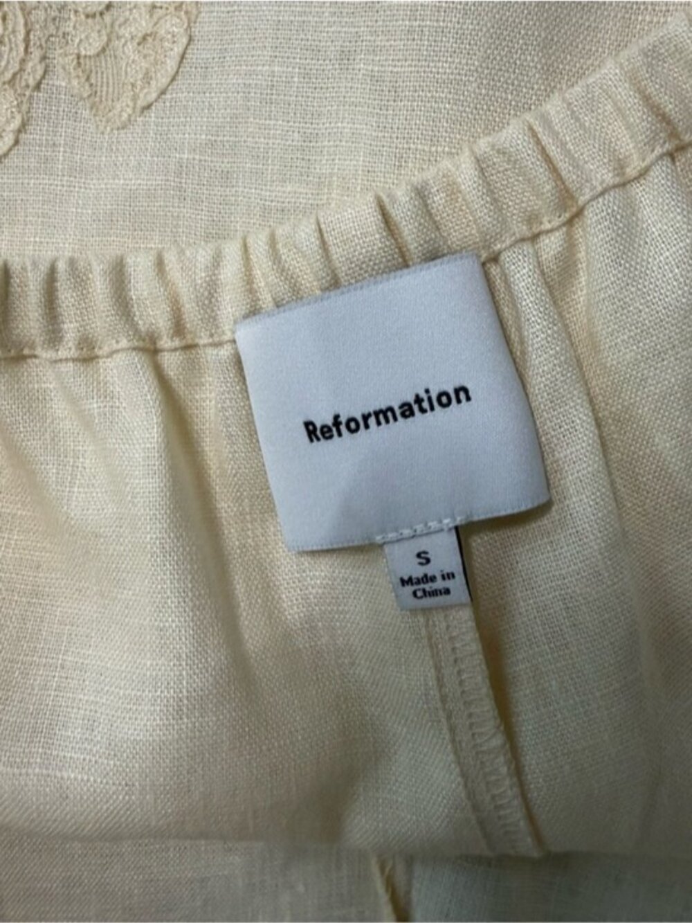 NEW Reformation Fern Sugar Yellow Lace Trim Linen Shorts Elastic Waist | US S - Picture 13 of 13